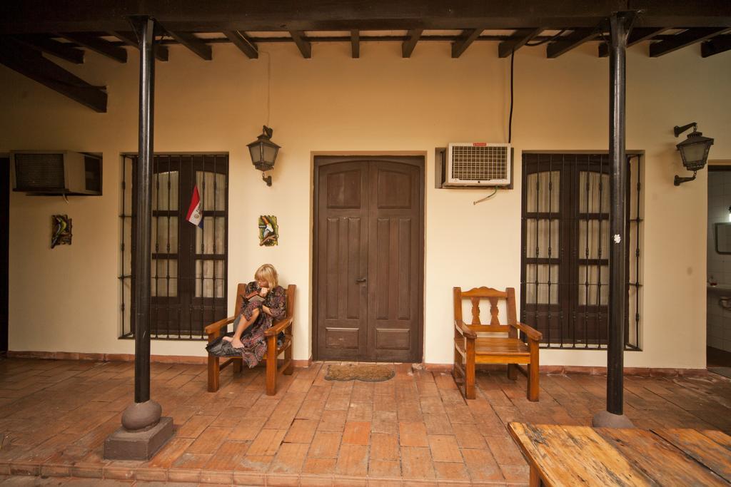 Black Cat Hostel Asunción Exterior photo